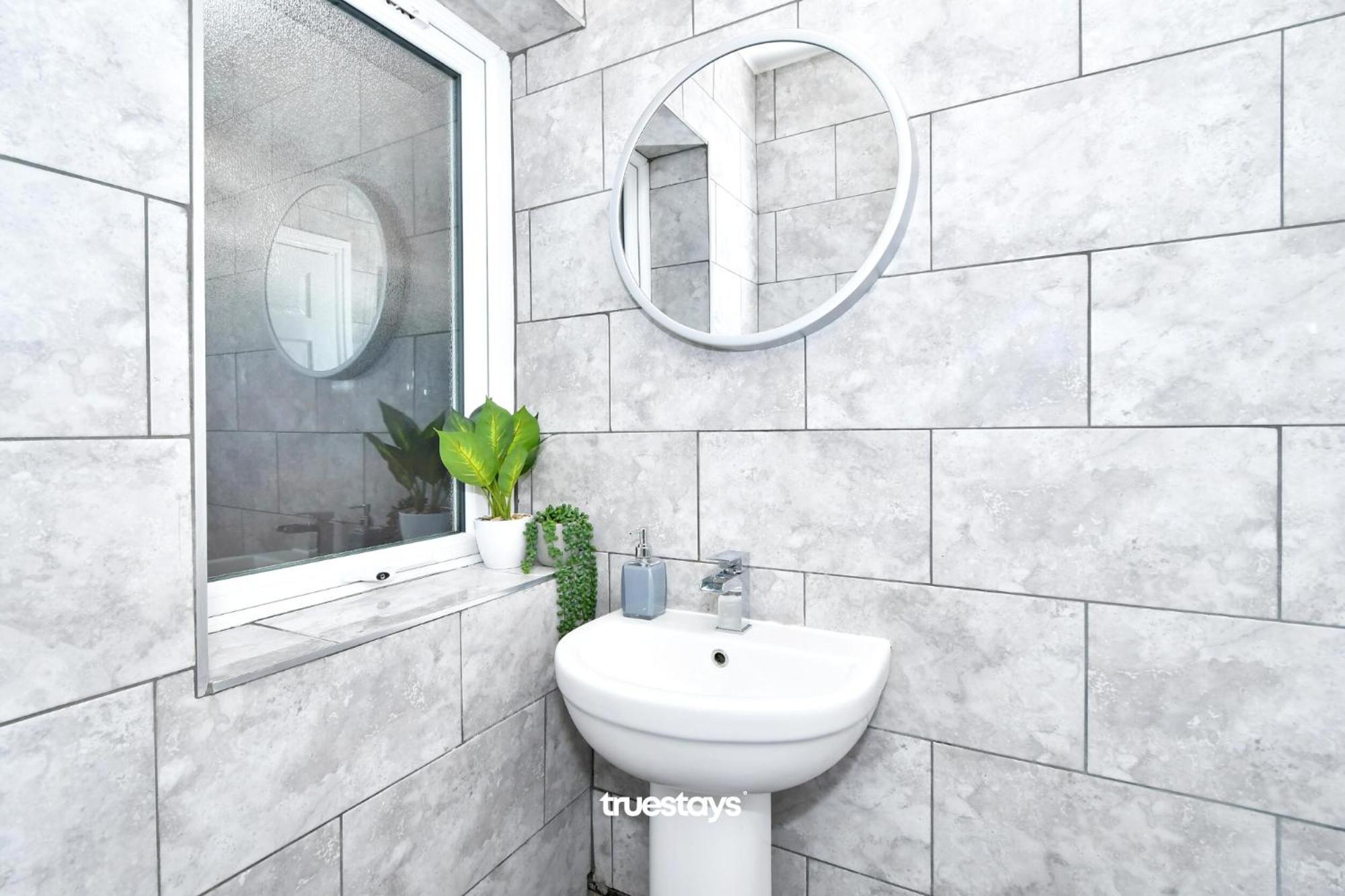 Gilman House By Truestays - 4 Bedroom House In Stoke-On-Trent Etruria Buitenkant foto